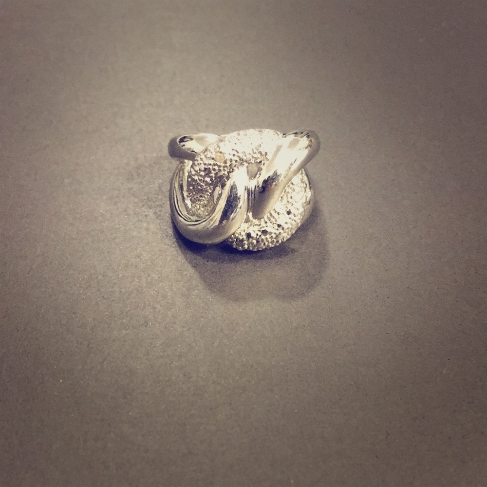 Silver Tone Decorative Ring Size 6